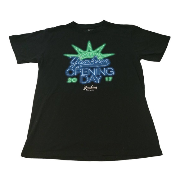 New York Yankees Opening Day 2017 T-Shirt Size Large Black SustainU Recycled - Picture 1 of 5